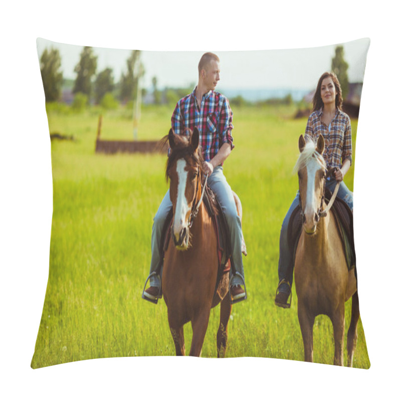 Personality  Couple Riding On Horses Across The Field Pillow Covers