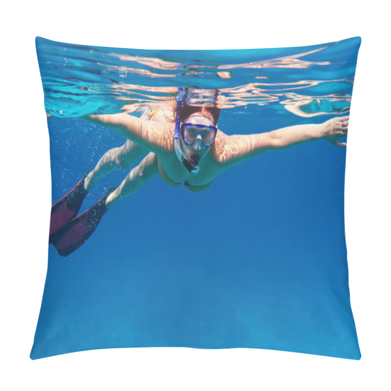 Personality  Young Women At Snorkeling Pillow Covers