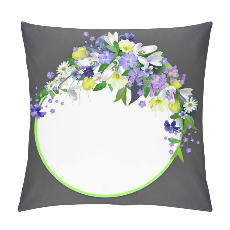 Personality  Spring Primroses Card With Space For Text In A Round Frame. Spri Pillow Covers