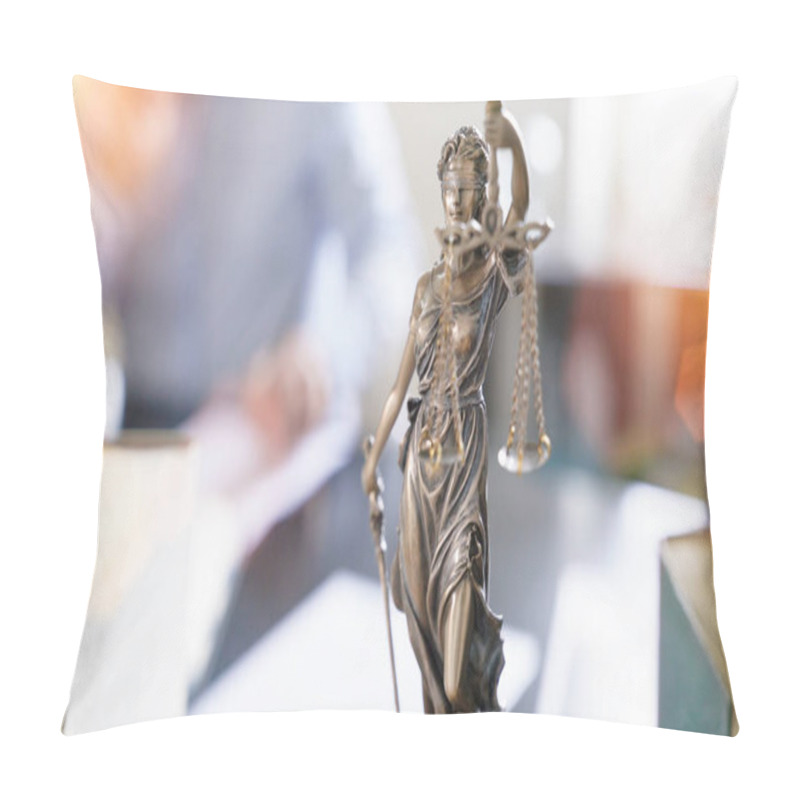 Personality  Lady Justice Statue Pillow Covers