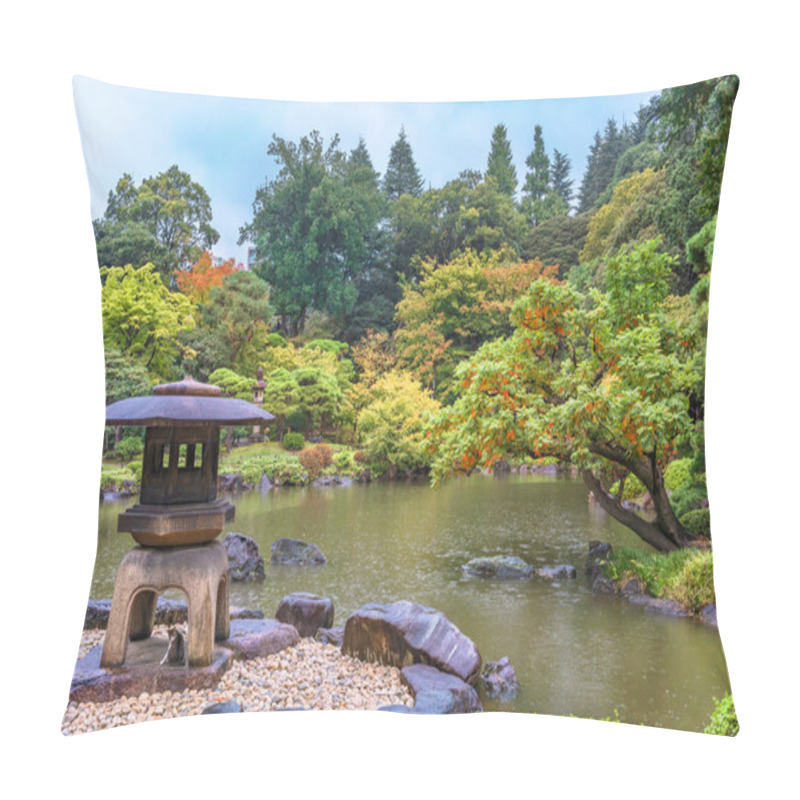 Personality  Tokyo, Japan - October 29 2020: Cat Sheltering From The Autumn Rain Under A Yukimi Stone Lantern At The Edge Of The Pond Of The Japanese Garden Designed By Architect Ogawa Jihei In KyuFurukawa Park. Pillow Covers