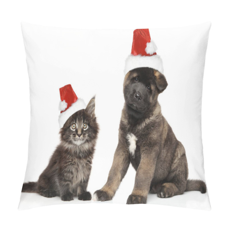 Personality  Puppy And Kitten Together In Santa Hats On White Background Pillow Covers