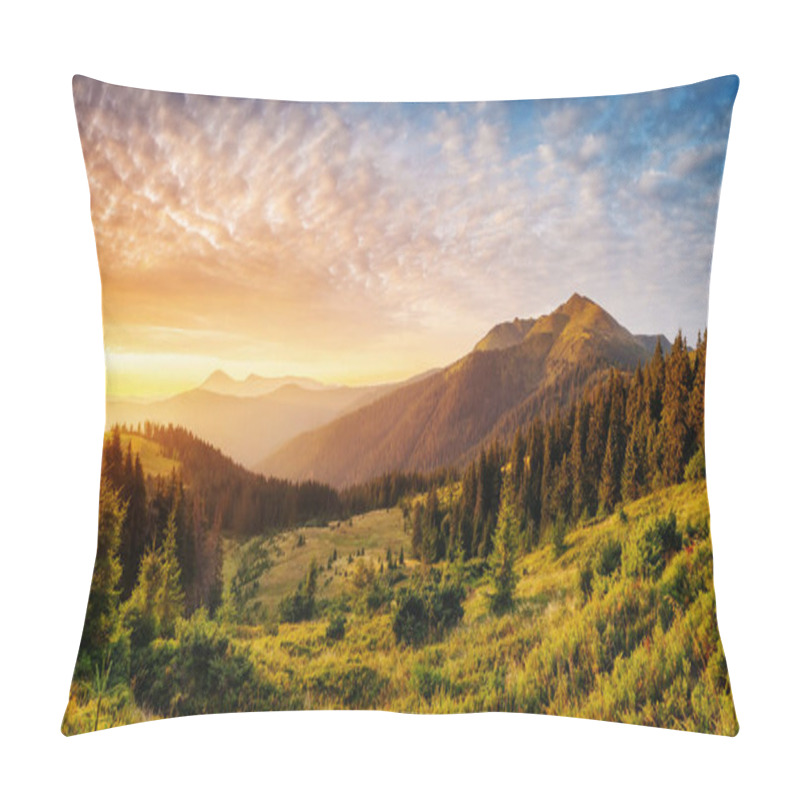 Personality  Picturesque View Of The Mountains That Glow Under Sunlight. Dramatic Morning  Scene. Location Place Carpathian National Park, Ukraine, Europe. Artistic Picture. Beauty World. Warm Toning Effect. Pillow Covers