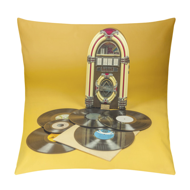 Personality  Jukebox And Some Old Vinil Records Pillow Covers