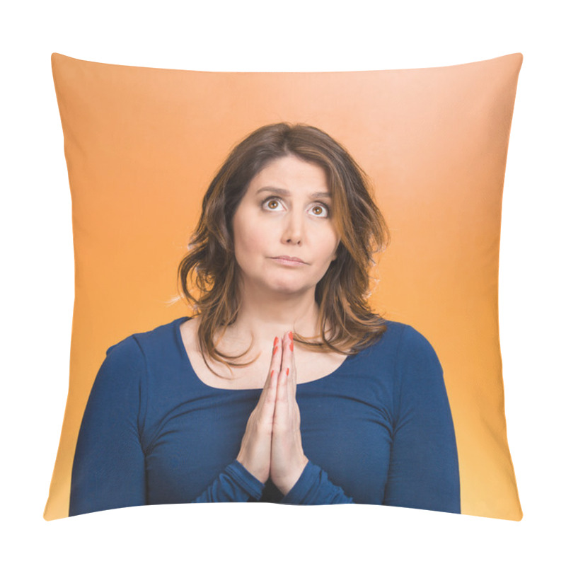 Personality  Woman Praying Pillow Covers