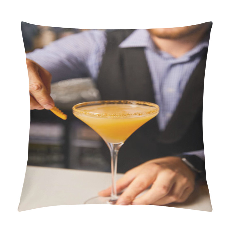 Personality  Cropped View Of Barman Holding Margarita Glass With Fresh Cocktail  Pillow Covers