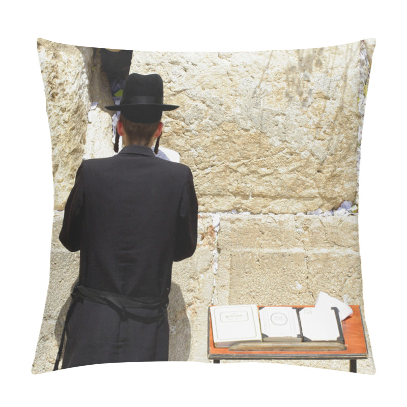 Personality  Jew Praying Pillow Covers