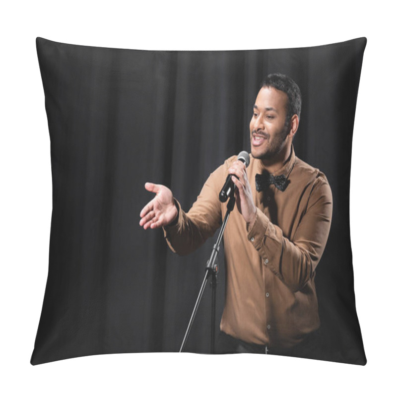 Personality  Indian Comedian Performing Stand Up Comedy And Telling Jokes In Microphone While Gesturing On Black Pillow Covers