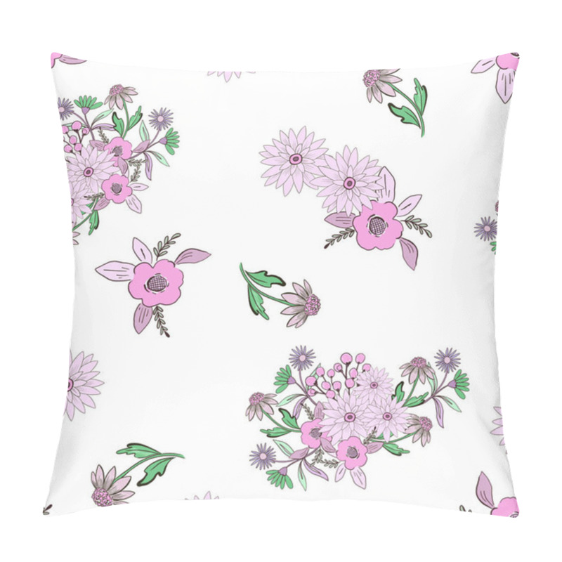 Personality  Ditsy Flowers Seamless Pattern. Fashionable Print For Textiles, Wallpaper And Packaging On White Background Pillow Covers