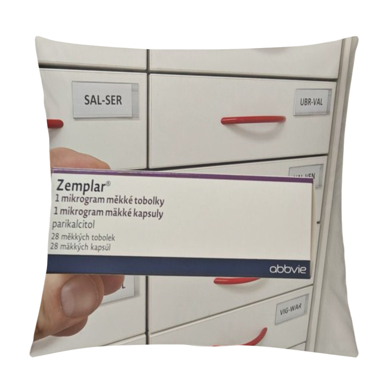 Personality  Prague, Czech Republic - August 28 2024: ZEMPLAR Box With PARICALCITOL Active Substance By ABBVIE, Used For Secondary Hyperparathyroidism In Chronic Kidney Disease. Pillow Covers