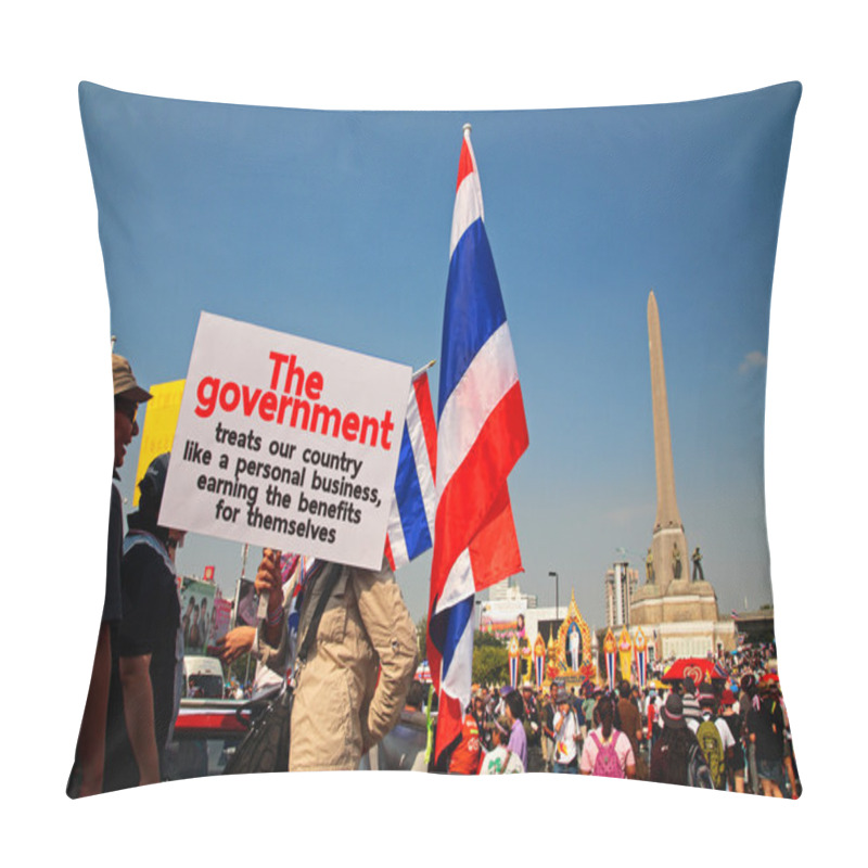 Personality  Thai People Raises Anti Government Plate Pillow Covers