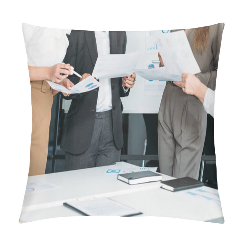 Personality  Successful Women Business Corporate Meeting Pillow Covers