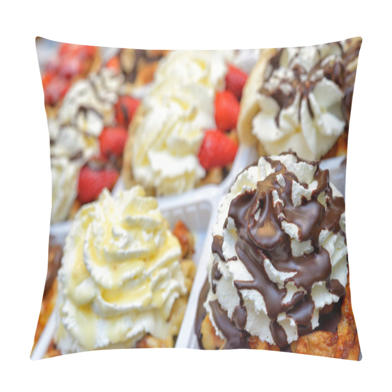 Personality  Brussels Gaufres With Chocolate Pillow Covers