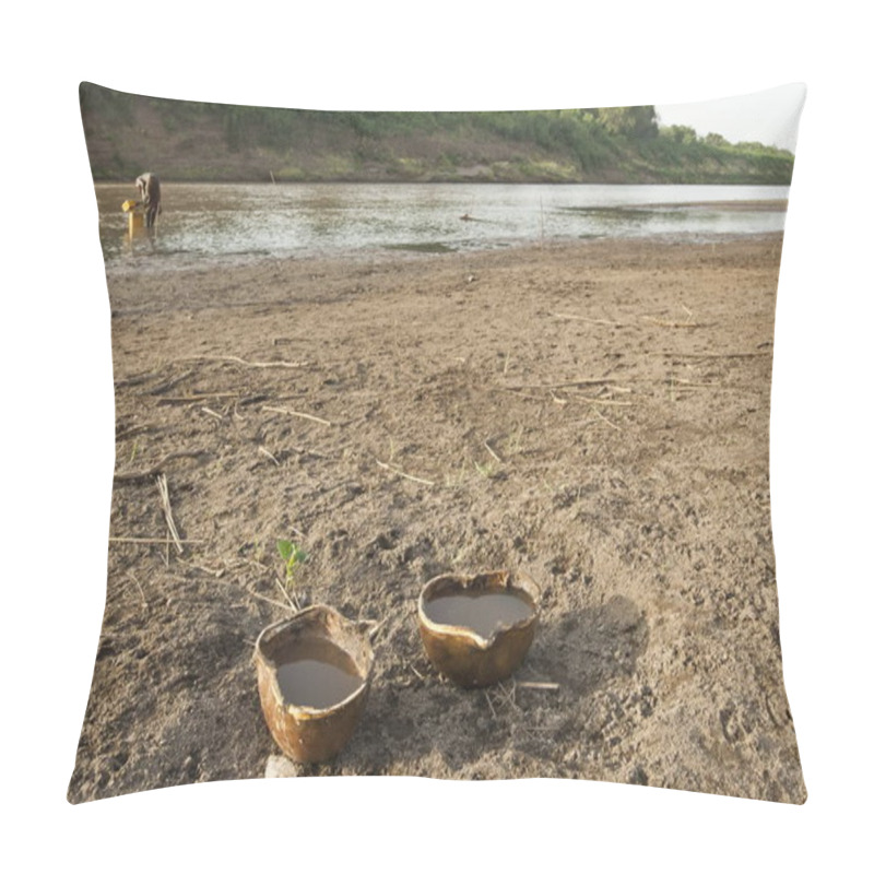 Personality  Two Calabashes With Water On The River Omo Background, Ethiopia. Pillow Covers