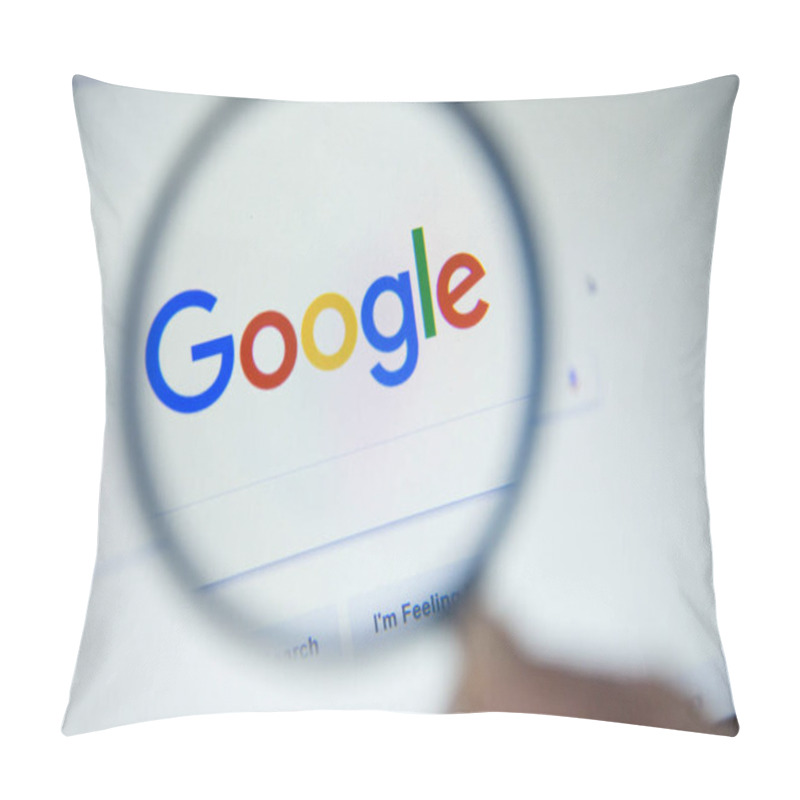 Personality  Paris, France - October 19, 2017 : Google.fr Homepage On The Scr Pillow Covers