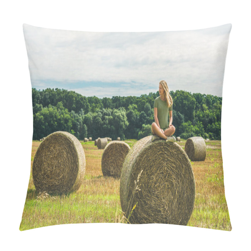 Personality  Young Blond Girl Sitting On Haystack Pillow Covers