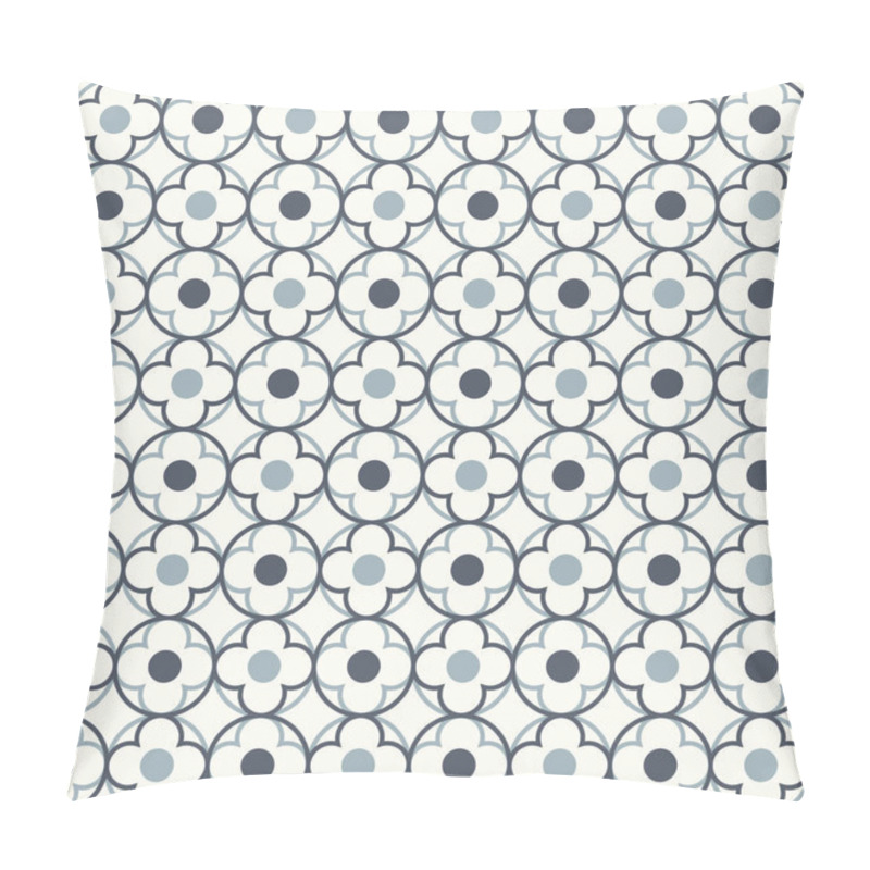 Personality  Tangled Modern Pattern, Based On Traditional Oriental Arabic Geometric Repeat Patterns. Seamless Vector Background. Plain Neutral Natural Colors - Easy To Recolor. Pillow Covers