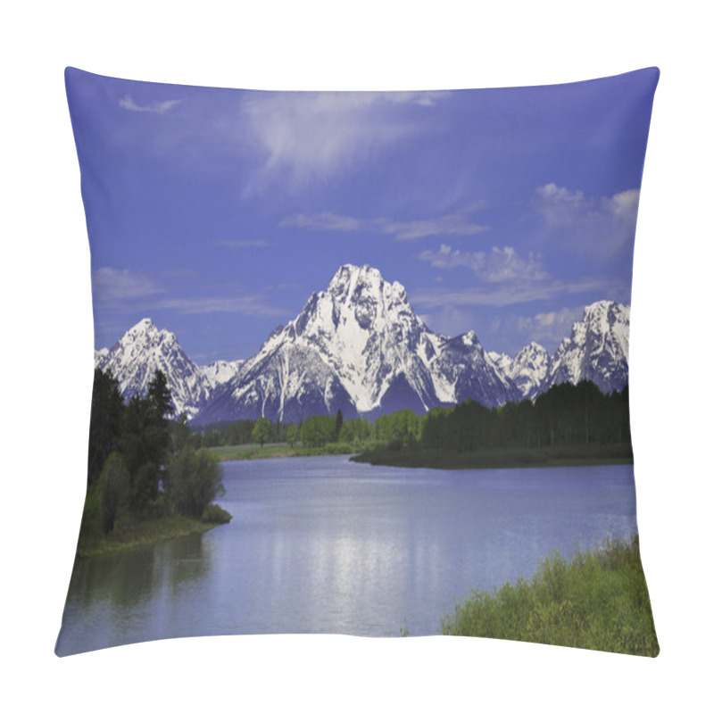 Personality  Oxbow Bend Pillow Covers