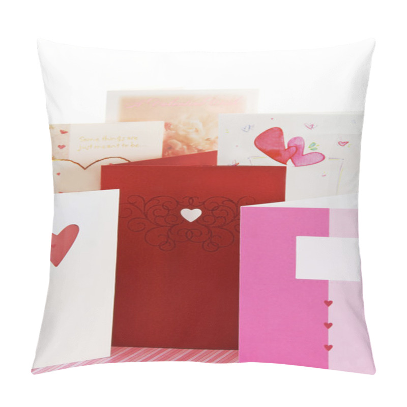 Personality  Sending Valentine's Greeting Cards To Our Loved Ones For Valentine's Day, Is A Tradition In The USA, And Other Parts Of The World. Pillow Covers