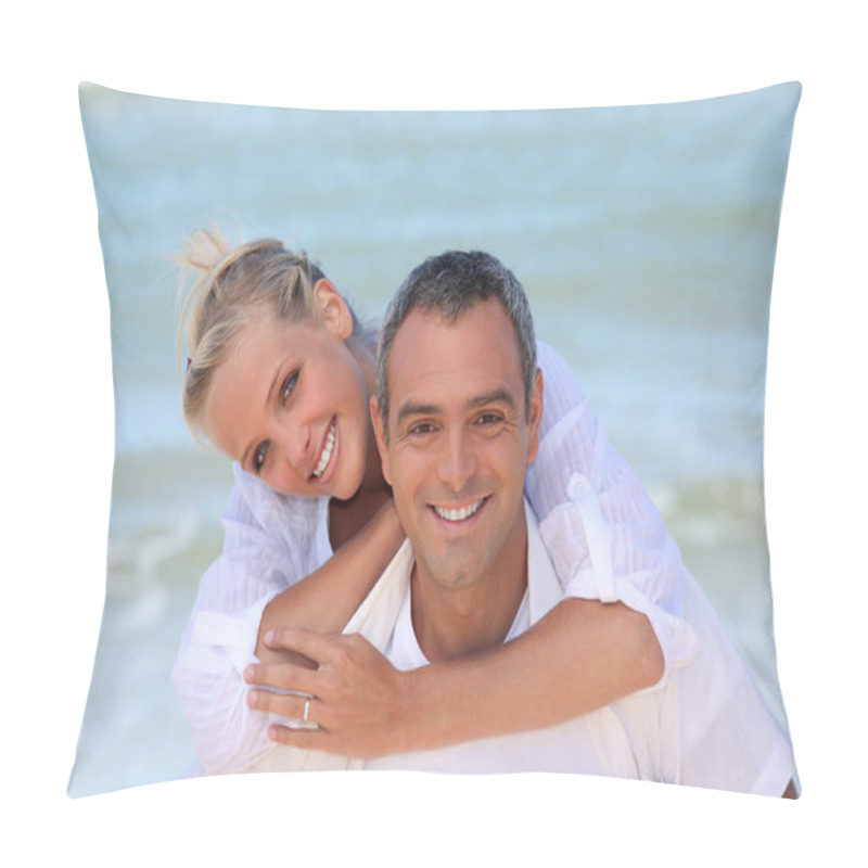 Personality  Couple By The Sea Pillow Covers