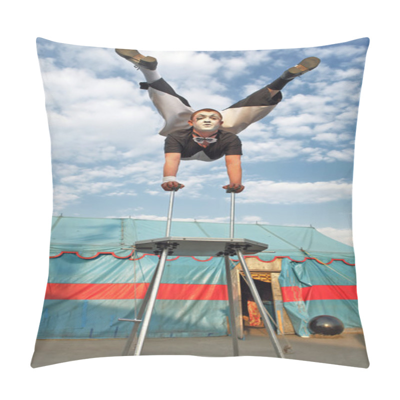 Personality  Circus Acrobat With A Plastic Body Executes His Tricks Pillow Covers