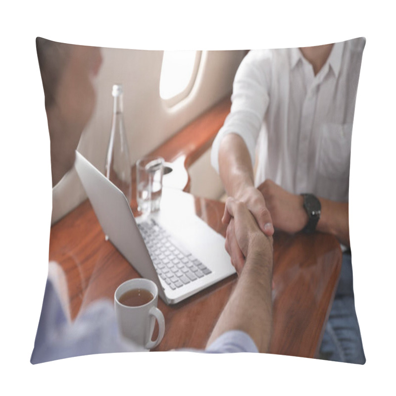 Personality  Young People Shaking Hands After Bargaining On Plane, Closeup. Business Deal Pillow Covers