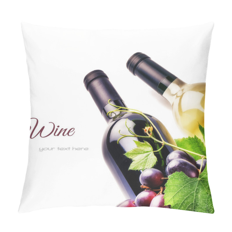 Personality  Bottles Of Wine With Fresh Grape Pillow Covers