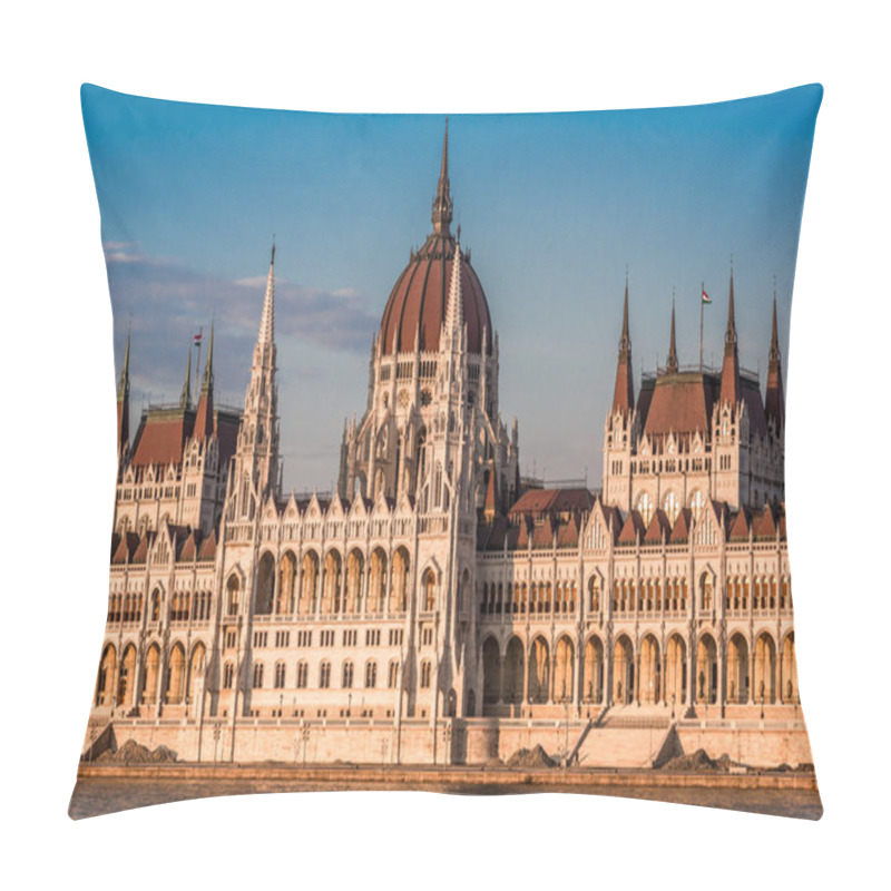 Personality  Chain Bridge And Hungarian Parliament Pillow Covers