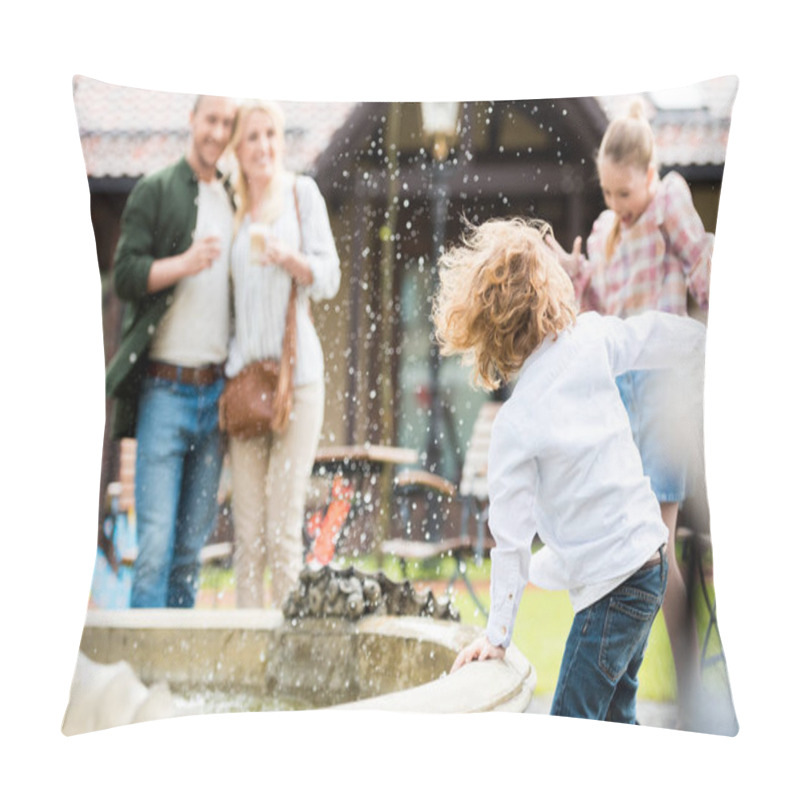 Personality  Kids Playing Near Fountain Pillow Covers