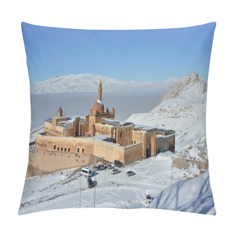 Personality  Ishak Pasha Palace - Morning View Pillow Covers