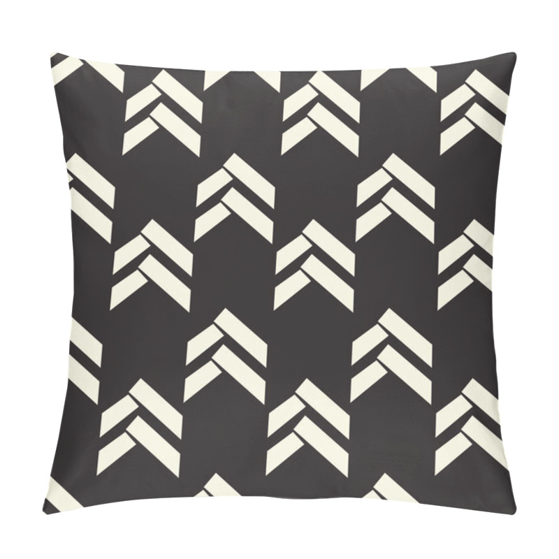 Personality  Seamless Absract Vector Arrow Pattern In Monochrome  Background Pillow Covers