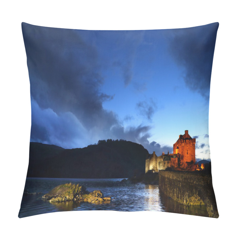 Personality  Castle At Dusk Pillow Covers