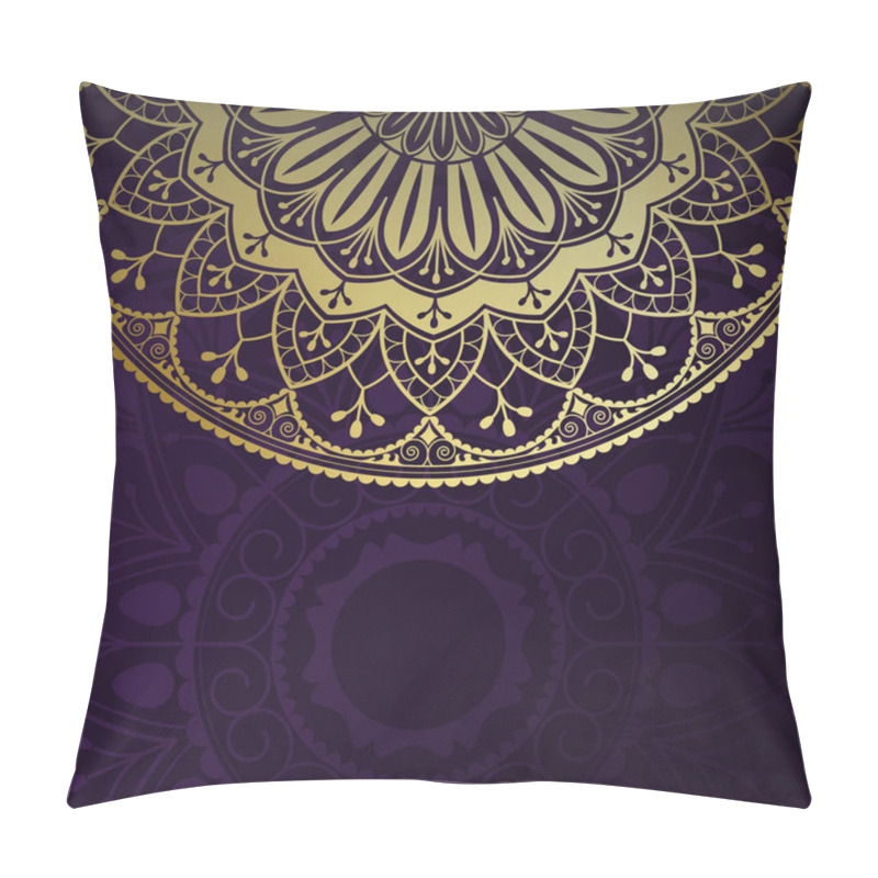 Personality  Golden Mandala Pattern On Black Background Pillow Covers