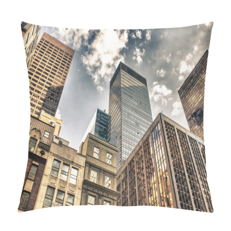 Personality  New York City Manhattan Skyline Pillow Covers