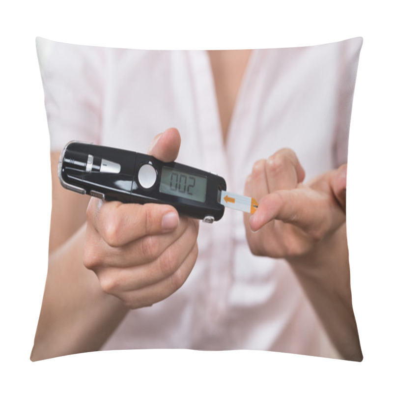 Personality  Hands Holding Glucometer Pillow Covers