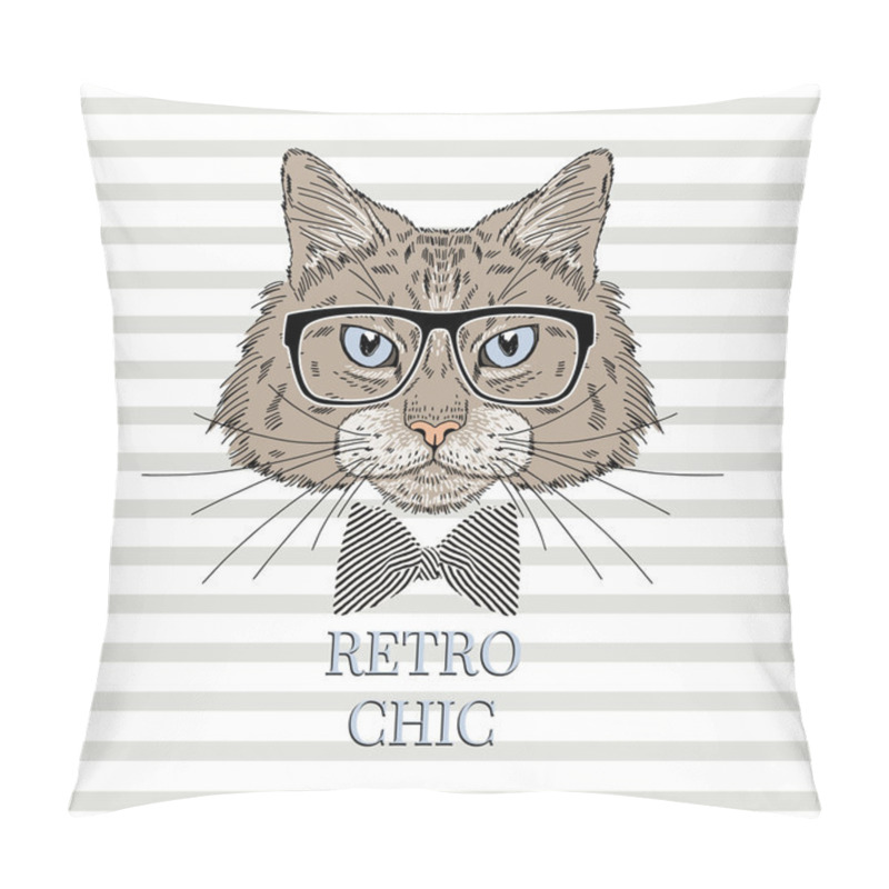 Personality   Portrait Of Smart Cat Pillow Covers