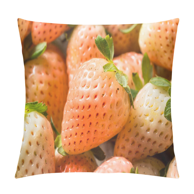 Personality  Organic Raw Pink Pineberries Strawberry In A Bowl Pillow Covers