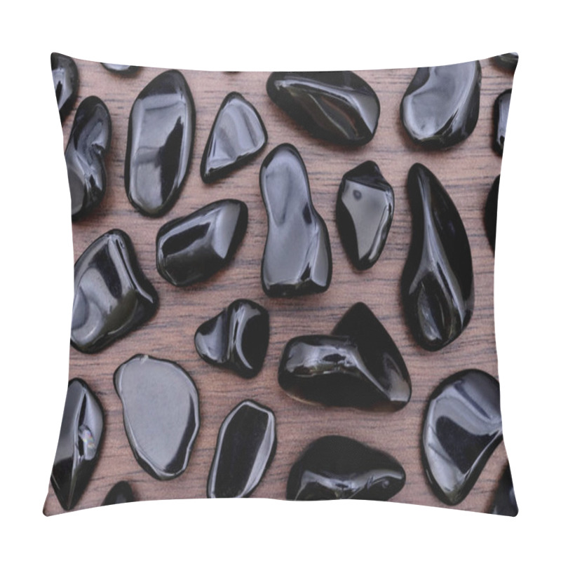 Personality  Obsidian Rare Jewel Stones Texture On Brown Varnished Wood Background Pillow Covers