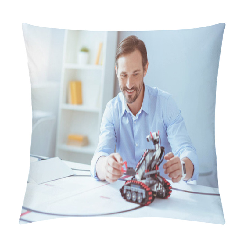 Personality  Positive Engineer Testing Robot Pillow Covers