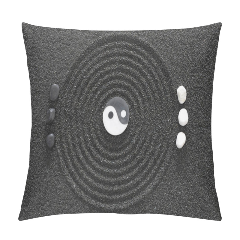 Personality  Japanese Zen Garden Of Tranquility With Stone In Textured Sand Pillow Covers