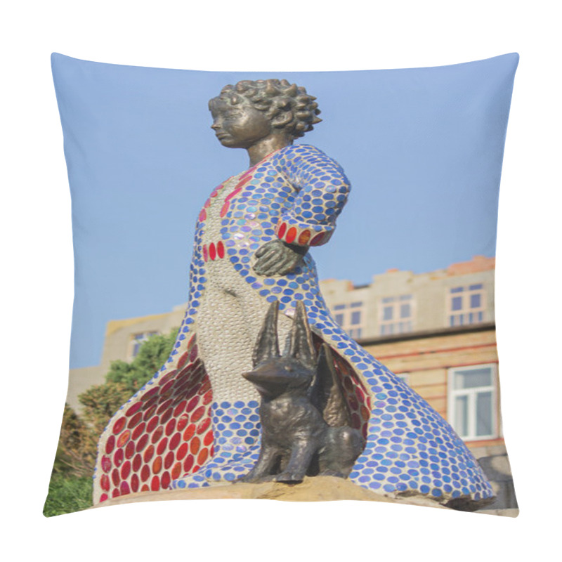 Personality  Little Prince And His Fox Sculpture At Children's Park. Kiev Pillow Covers