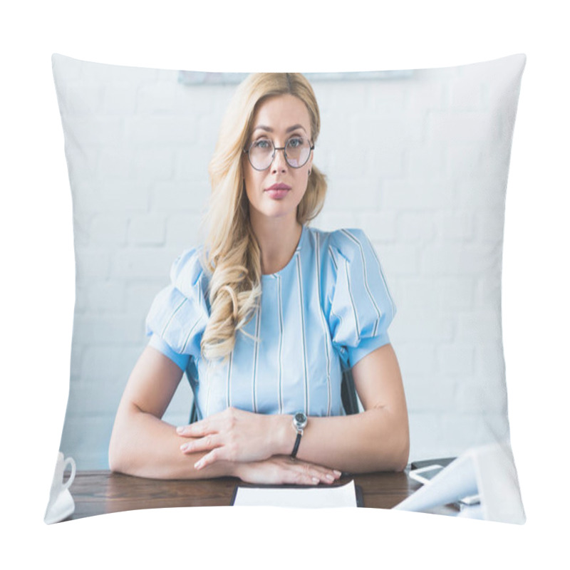 Personality  Attractive Businesswoman Sitting At Table In Office And Looking At Camera Pillow Covers