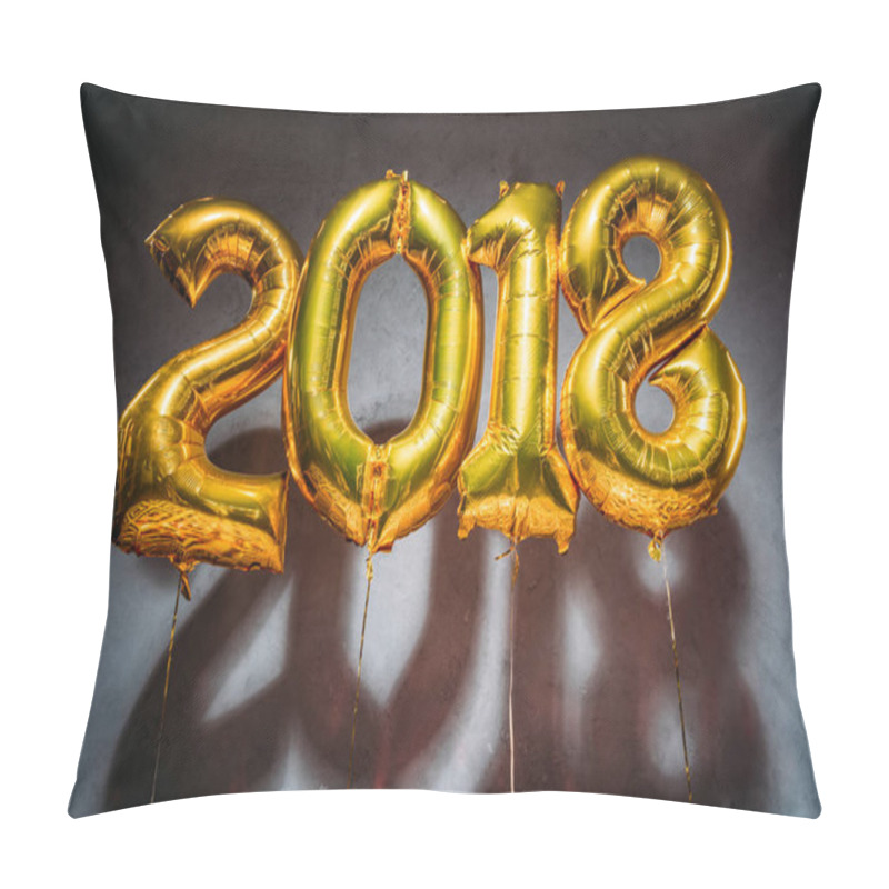 Personality  Golden 2018 Sign Balloons Pillow Covers