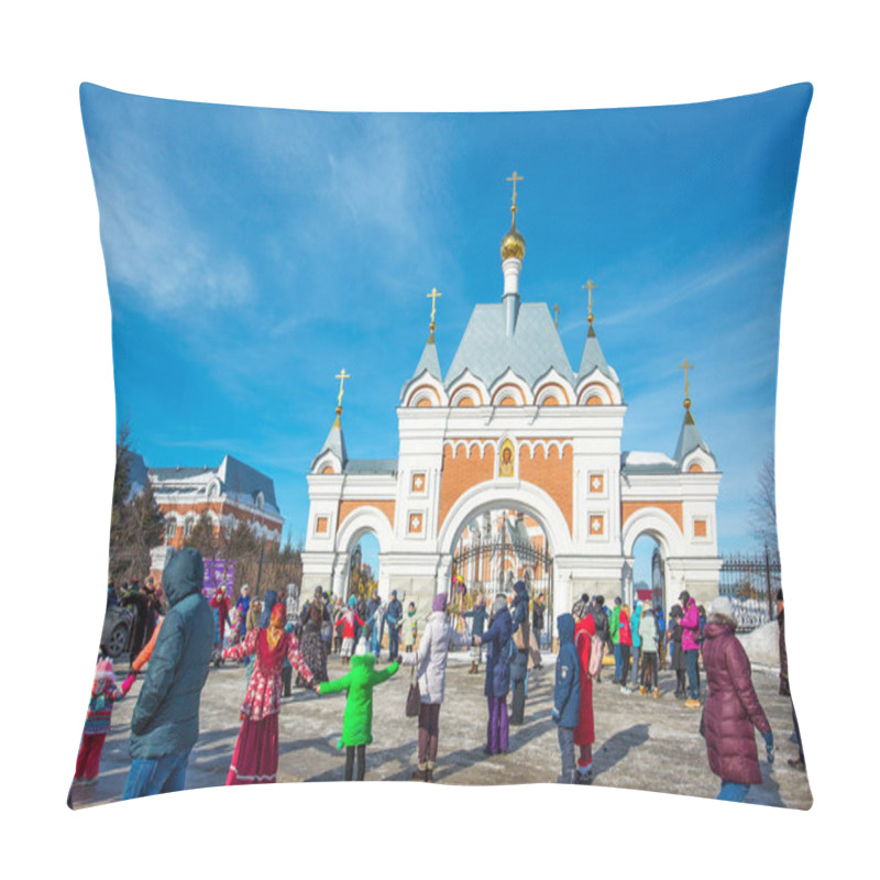 Personality  The Holiday Of Maslenitsa.The Cathedral, The Town Of Berdsk, Western Siberia Pillow Covers