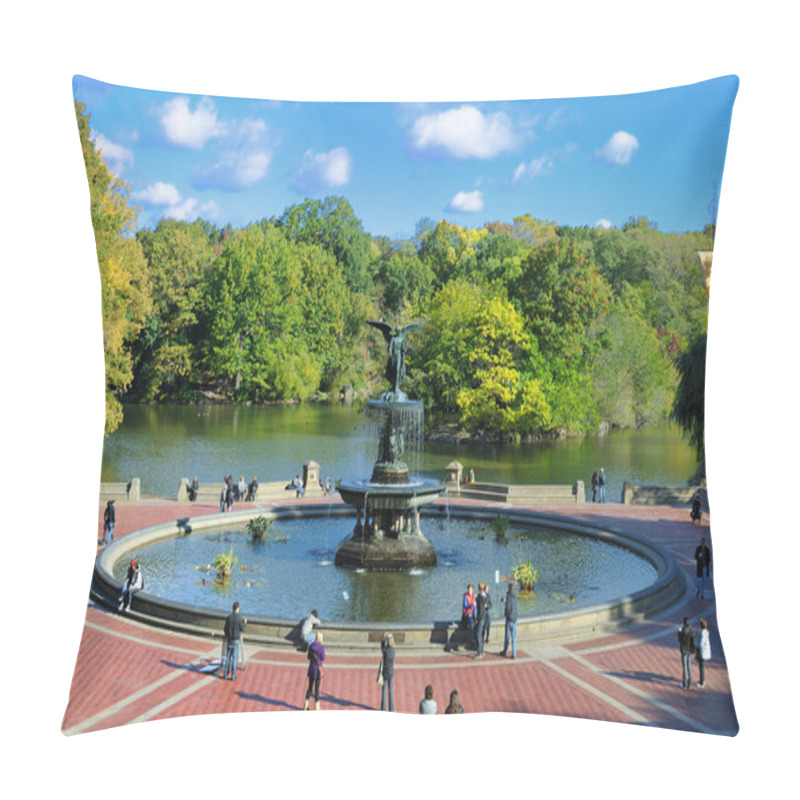 Personality  Central Park Fountain Pillow Covers