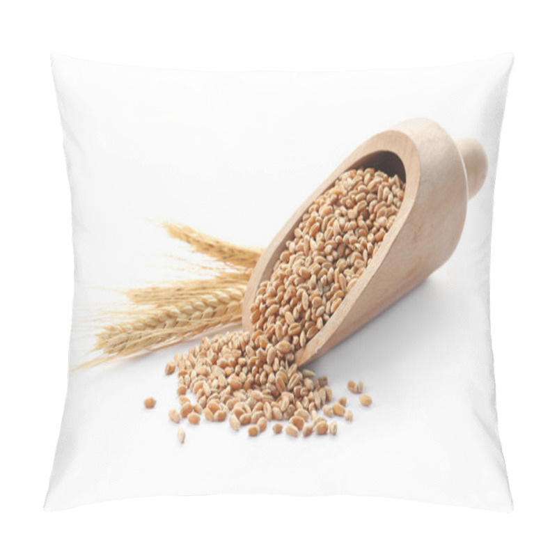 Personality  Scoop With Wheat Grains And Spikelets On White Background Pillow Covers