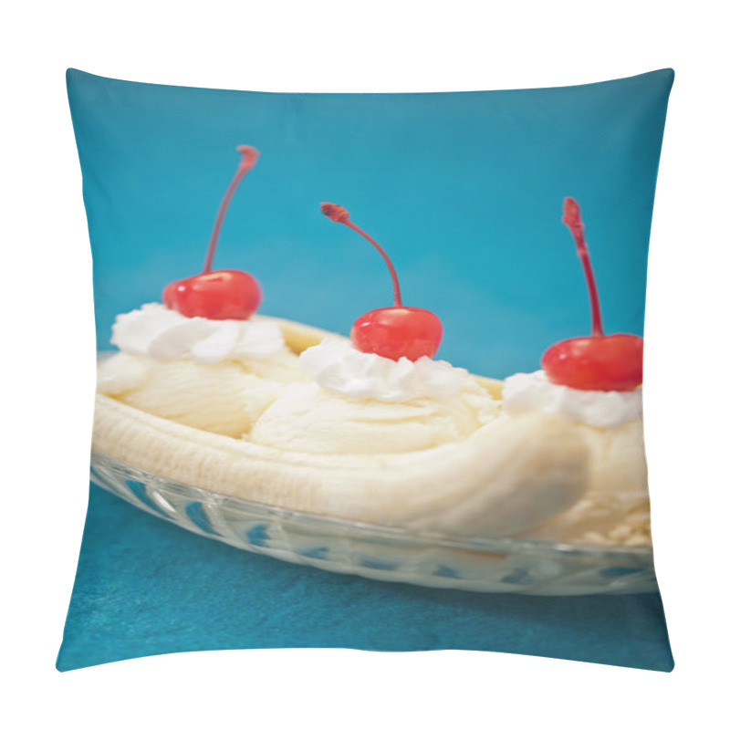 Personality  Banana Split Ice Cream Pillow Covers