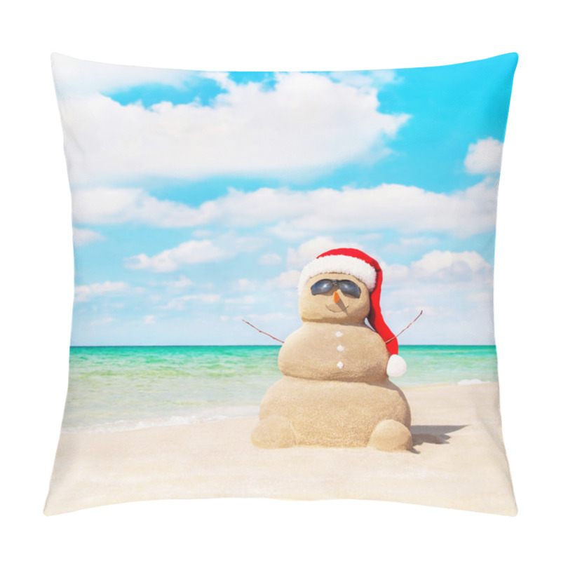 Personality  Sandy Snowman At Beach. Pillow Covers