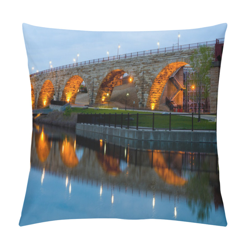 Personality  Stone Arch Bridge Pillow Covers