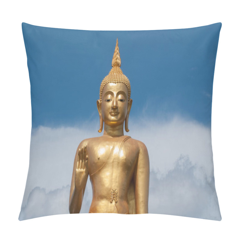 Personality  Statue Of Buddha In Thailand Pillow Covers